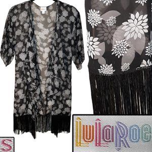 Floral sheer cardigan w/fringe 🧾